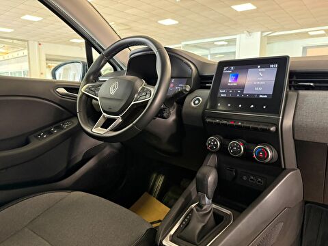 2025 Benzin Otomatik Renault Clio Beyaz Ermat Motorlu Araçlar ve Tarım Ürünleri Sanayi Ticaret A.Ş.