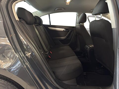 2012 Benzin Manuel Volkswagen Passat Siyah Ermat Motorlu Araçlar ve Tarım Ürünleri Sanayi Ticaret A.Ş.