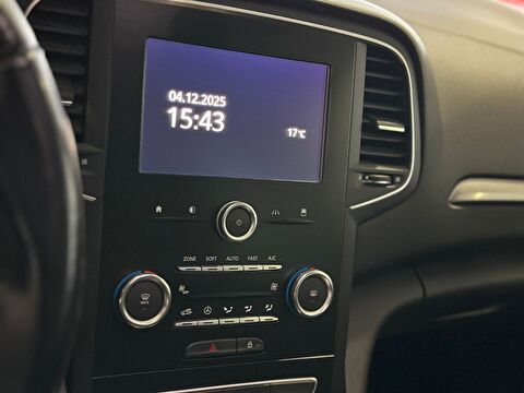 2017 Dizel Otomatik Renault Megane Beyaz Ermat Motorlu Araçlar ve Tarım Ürünleri Sanayi Ticaret A.Ş.