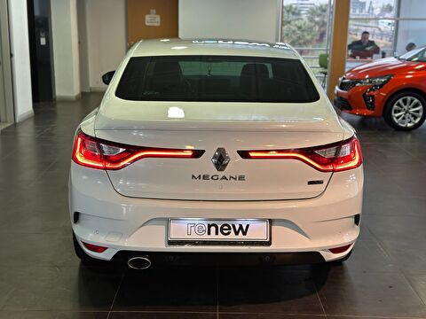 2017 Dizel Otomatik Renault Megane Beyaz Ermat Motorlu Araçlar ve Tarım Ürünleri Sanayi Ticaret A.Ş.