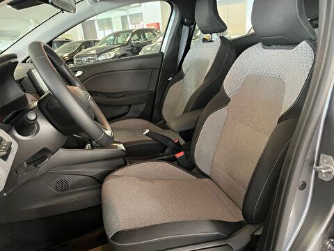 renault, clio, hatchback 1.0 tce evolution x-tronic, otomatik, benzin 2.el otomobil | renew 8
