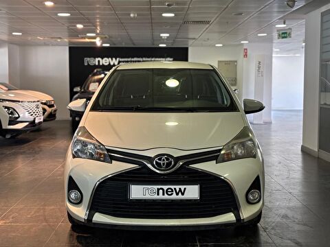 2016 Benzin Otomatik Toyota Yaris Beyaz Ermat Motorlu Araçlar ve Tarım Ürünleri Sanayi Ticaret A.Ş.