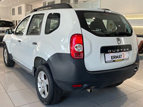 2013 Dizel Manuel Dacia Duster Beyaz Ermat Motorlu Araçlar ve Tarım Ürünleri Sanayi Ticaret A.Ş.