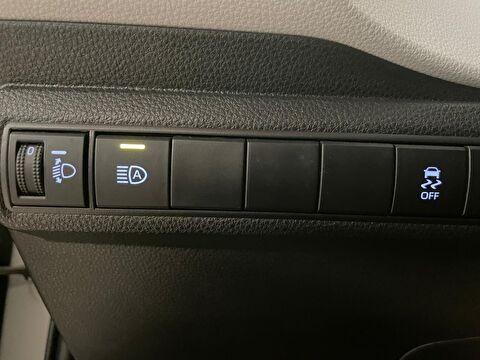 toyota, corolla, hatchback 1.8 hybrid dream x-pack e-cvt, otomatik, hybrid 2.el otomobil | renew 9