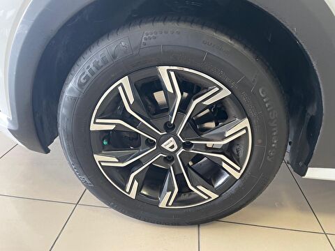 dacia, sandero, 1.0 tce essential cvt, otomatik, benzin 2.el otomobil | renew 22