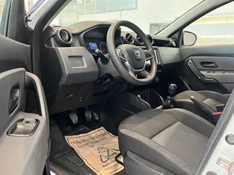 2022 Benzin Manuel Dacia Duster Beyaz Ermat Motorlu Araçlar ve Tarım Ürünleri Sanayi Ticaret A.Ş.