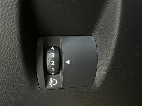 2022 Benzin Manuel Dacia Duster Beyaz Ermat Motorlu Araçlar ve Tarım Ürünleri Sanayi Ticaret A.Ş.