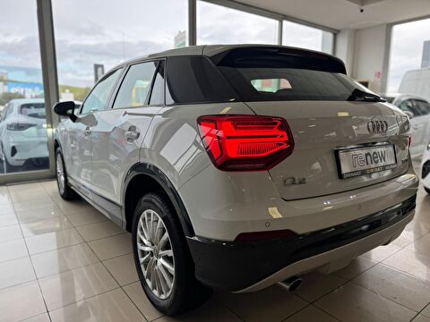 audi, q2, 1.0 tfsı design s-tronic, otomatik, benzin 2.el otomobil | renew 7