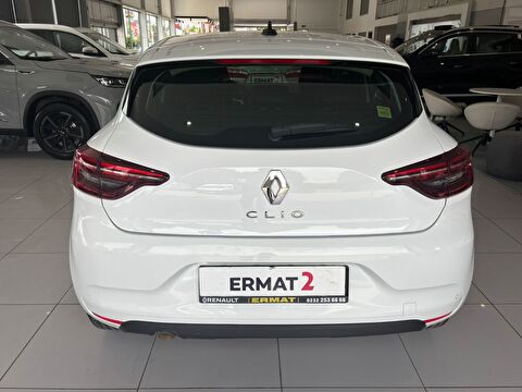 2023 Benzin Manuel Renault Clio Beyaz Ermat Motorlu Araçlar ve Tarım Ürünleri Sanayi Ticaret A.Ş.