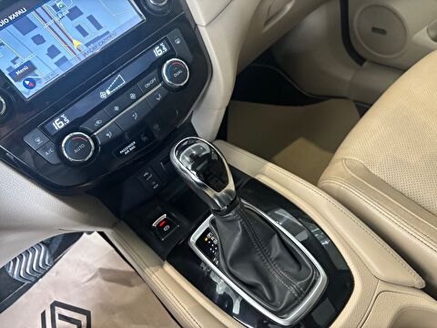 2018 Dizel Otomatik Nissan X-Trail Mavi Ermat Motorlu Araçlar ve Tarım Ürünleri Sanayi Ticaret A.Ş.