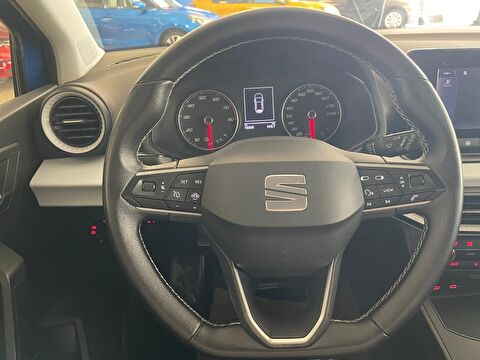 2021 Benzin Otomatik Seat Ibiza Mavi Ermat Motorlu Araçlar ve Tarım Ürünleri Sanayi Ticaret A.Ş.