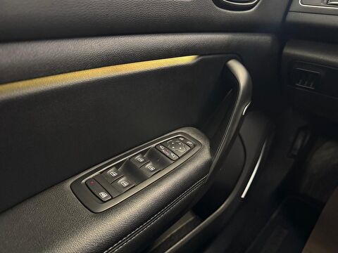 2016 Dizel Otomatik Renault Megane Kahverengi Ermat Motorlu Araçlar ve Tarım Ürünleri Sanayi Ticaret A.Ş.