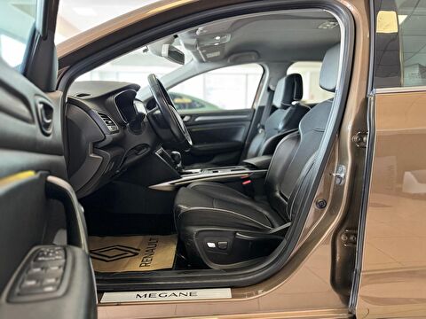 2016 Dizel Otomatik Renault Megane Kahverengi Ermat Motorlu Araçlar ve Tarım Ürünleri Sanayi Ticaret A.Ş.
