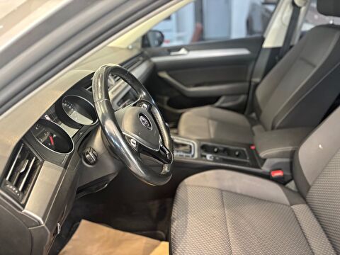 2016 Dizel Otomatik Volkswagen Passat Gri Ermat Motorlu Araçlar ve Tarım Ürünleri Sanayi Ticaret A.Ş.