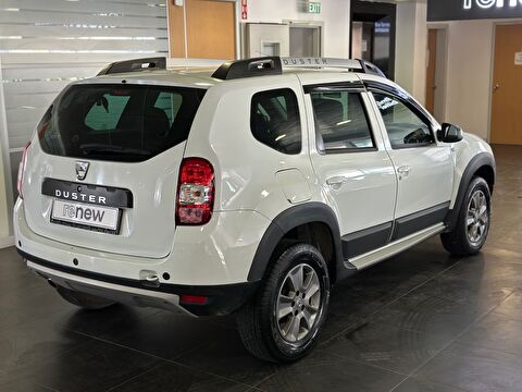 2014 Dizel Manuel Dacia Duster Beyaz Ermat Motorlu Araçlar ve Tarım Ürünleri Sanayi Ticaret A.Ş.