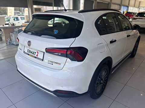 2025 Benzin Manuel Fiat Egea Cross Beyaz Ermat Motorlu Araçlar ve Tarım Ürünleri Sanayi Ticaret A.Ş.