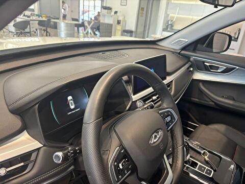 2024 Benzin Otomatik Chery Tiggo 7 Pro Beyaz Ermat Motorlu Araçlar ve Tarım Ürünleri Sanayi Ticaret A.Ş.