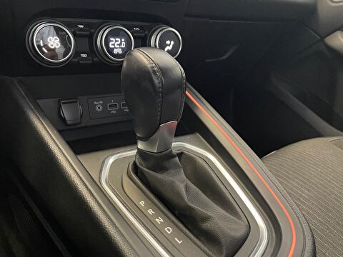 renault, clio, hatchback 1.0 tce ıcon x-tronic, otomatik, benzin 2.el otomobil | renew 16