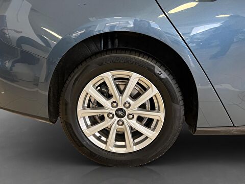 ford, focus, sedan 1.5 tdcı ecoblue trend x otomatik, otomatik, dizel 2.el otomobil | renew 17