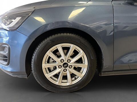 ford, focus, sedan 1.5 tdcı ecoblue trend x otomatik, otomatik, dizel 2.el otomobil | renew 19