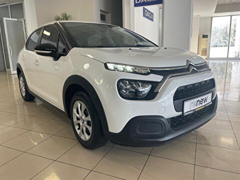Hatchback 1.2 PureTech Feel, 2. el otomobil | renew