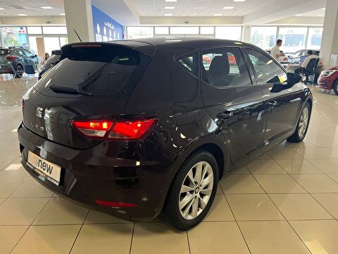 2018 Benzin Otomatik Seat Leon Mor Ermat Motorlu Araçlar ve Tarım Ürünleri Sanayi Ticaret A.Ş.