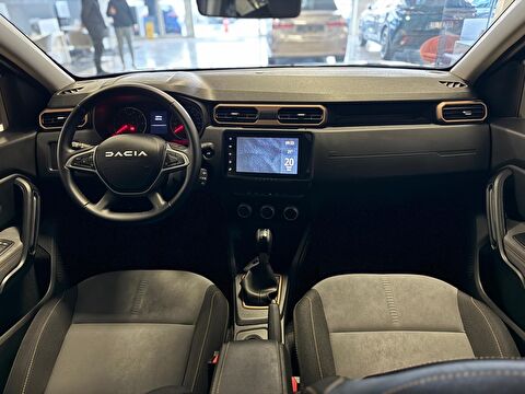 2024 Benzin Otomatik Dacia Duster Gri Ermat Motorlu Araçlar ve Tarım Ürünleri Sanayi Ticaret A.Ş.