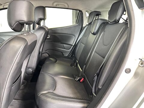 2018 Dizel Otomatik Renault Clio Gri Ermat Motorlu Araçlar ve Tarım Ürünleri Sanayi Ticaret A.Ş.