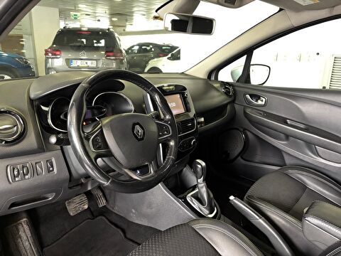 2018 Dizel Otomatik Renault Clio Gri Ermat Motorlu Araçlar ve Tarım Ürünleri Sanayi Ticaret A.Ş.