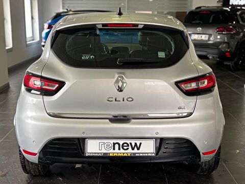2018 Dizel Otomatik Renault Clio Gri Ermat Motorlu Araçlar ve Tarım Ürünleri Sanayi Ticaret A.Ş.