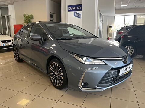 Toyota, Corolla, Sedan 1.5 Flame X-Pack Multidrive S, Otomatik, Benzin 2. el otomobil | renew Mobile