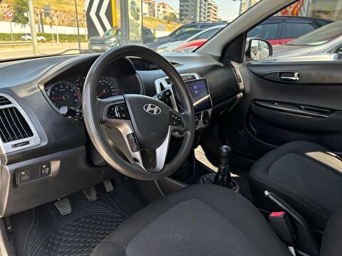 2014 Benzin Manuel Hyundai i20 Gri Ermat Motorlu Araçlar ve Tarım Ürünleri Sanayi Ticaret A.Ş.