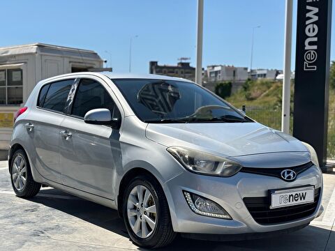 2014 Benzin Manuel Hyundai i20 Gri Ermat Motorlu Araçlar ve Tarım Ürünleri Sanayi Ticaret A.Ş.