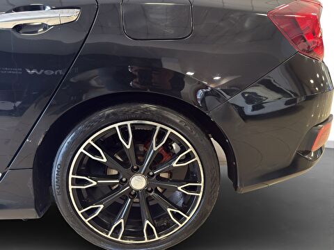 2017 Benzin + LPG Otomatik Honda Civic Siyah Ermat Motorlu Araçlar ve Tarım Ürünleri Sanayi Ticaret A.Ş.