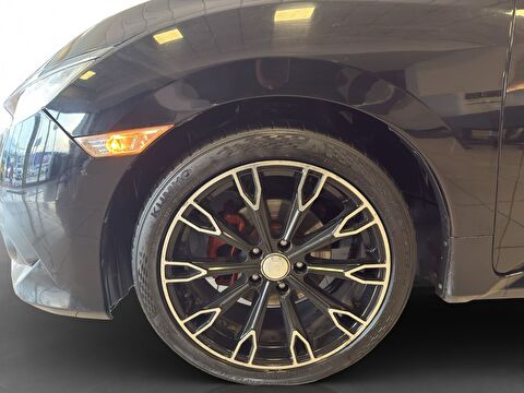 2017 Benzin + LPG Otomatik Honda Civic Siyah Ermat Motorlu Araçlar ve Tarım Ürünleri Sanayi Ticaret A.Ş.