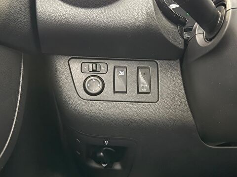 dacia, spring, crossover 26.8 kwh extreme cvt, otomatik, elektrik 2.el otomobil | renew 17