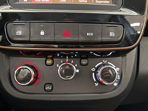 dacia, spring, crossover 26.8 kwh extreme cvt, otomatik, elektrik 2.el otomobil | renew 13