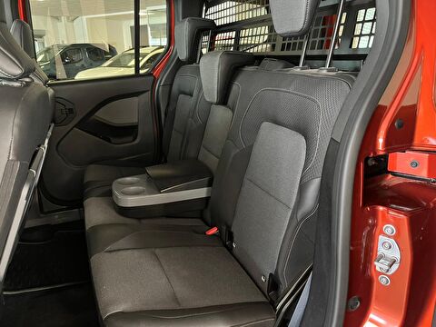 renault, kangoo multix, combi 1.3 tce ıconic edc, otomatik, benzin 2.el otomobil | renew 20