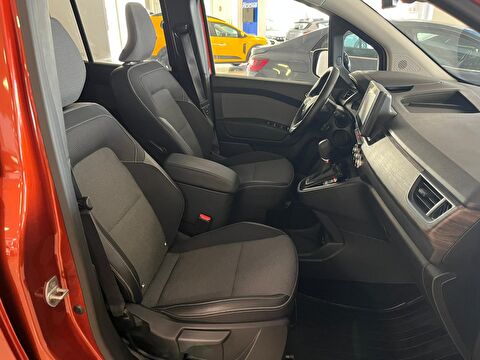 renault, kangoo multix, combi 1.3 tce ıconic edc, otomatik, benzin 2.el otomobil | renew 11