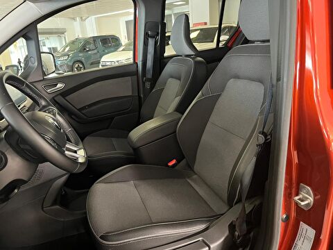renault, kangoo multix, combi 1.3 tce ıconic edc, otomatik, benzin 2.el otomobil | renew 8