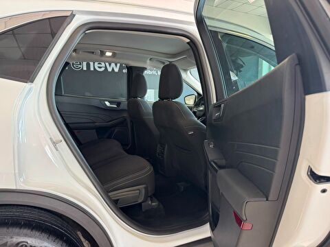 2025 Benzin Otomatik Ford Kuga Beyaz Ermat Motorlu Araçlar ve Tarım Ürünleri Sanayi Ticaret A.Ş.