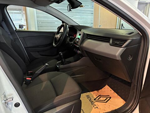 2022 Benzin Manuel Renault Clio Beyaz Ermat Motorlu Araçlar ve Tarım Ürünleri Sanayi Ticaret A.Ş.