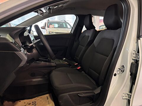 2022 Benzin Manuel Renault Clio Beyaz Ermat Motorlu Araçlar ve Tarım Ürünleri Sanayi Ticaret A.Ş.