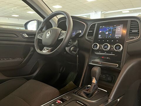 renault, megane, sedan 1.3 tce touch edc, otomatik, benzin 2.el otomobil | renew 21