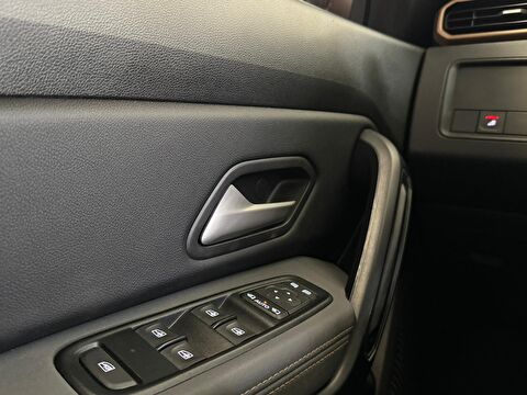 dacia, duster, suv 1.3 tce extreme edc, otomatik, benzin 2.el otomobil | renew 18