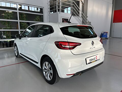 2022 Benzin Otomatik Renault Clio Beyaz Ermat Motorlu Araçlar ve Tarım Ürünleri Sanayi Ticaret A.Ş.