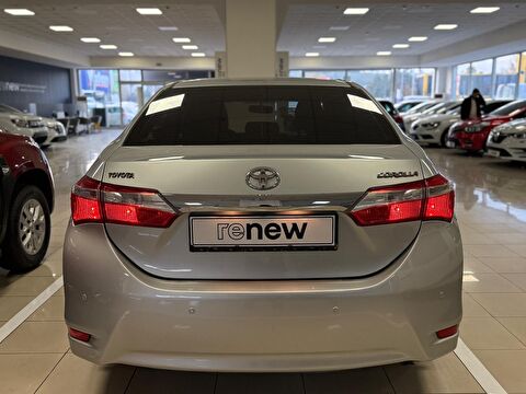 2013 Benzin Manuel Toyota Corolla Gümüş Gri Ermat Motorlu Araçlar ve Tarım Ürünleri Sanayi Ticaret A.Ş.