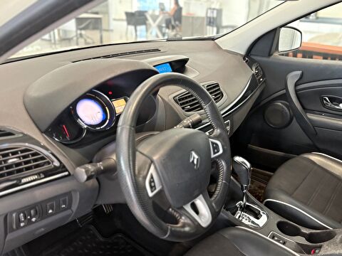 2013 Benzin Otomatik Renault Fluence Bej Ermat Motorlu Araçlar ve Tarım Ürünleri Sanayi Ticaret A.Ş.