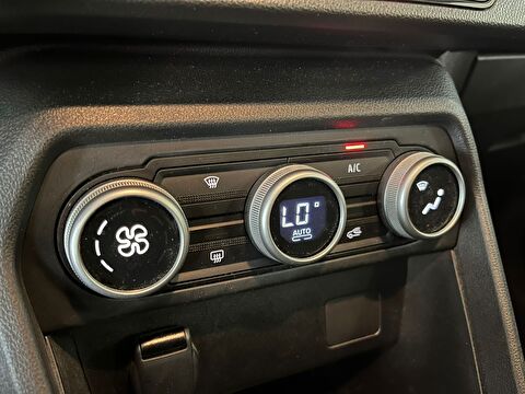 2024 Benzin Otomatik Dacia Sandero Bej Ermat Motorlu Araçlar ve Tarım Ürünleri Sanayi Ticaret A.Ş.