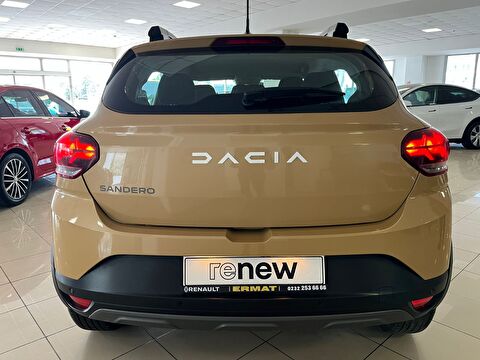 2024 Benzin Otomatik Dacia Sandero Bej Ermat Motorlu Araçlar ve Tarım Ürünleri Sanayi Ticaret A.Ş.